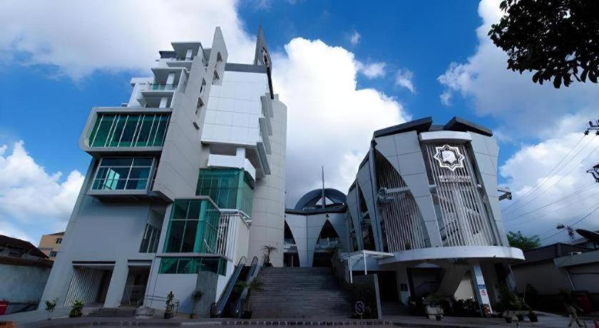 Hotel Mic 3*